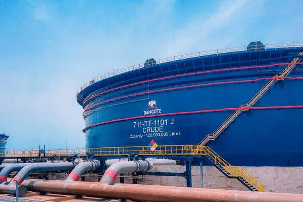 Dangote Refinery Slashes Petrol Prices by N15 dangote refinary